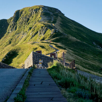 Montée du Puy Marie