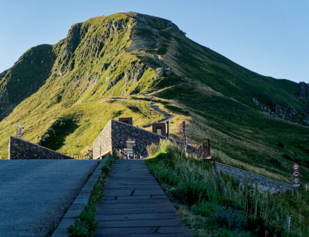 Montée du Puy Marie